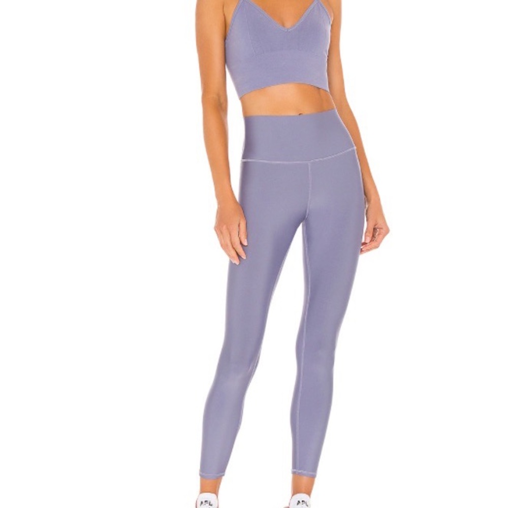 Alo Yoga TOP + LEGGINGS full set !